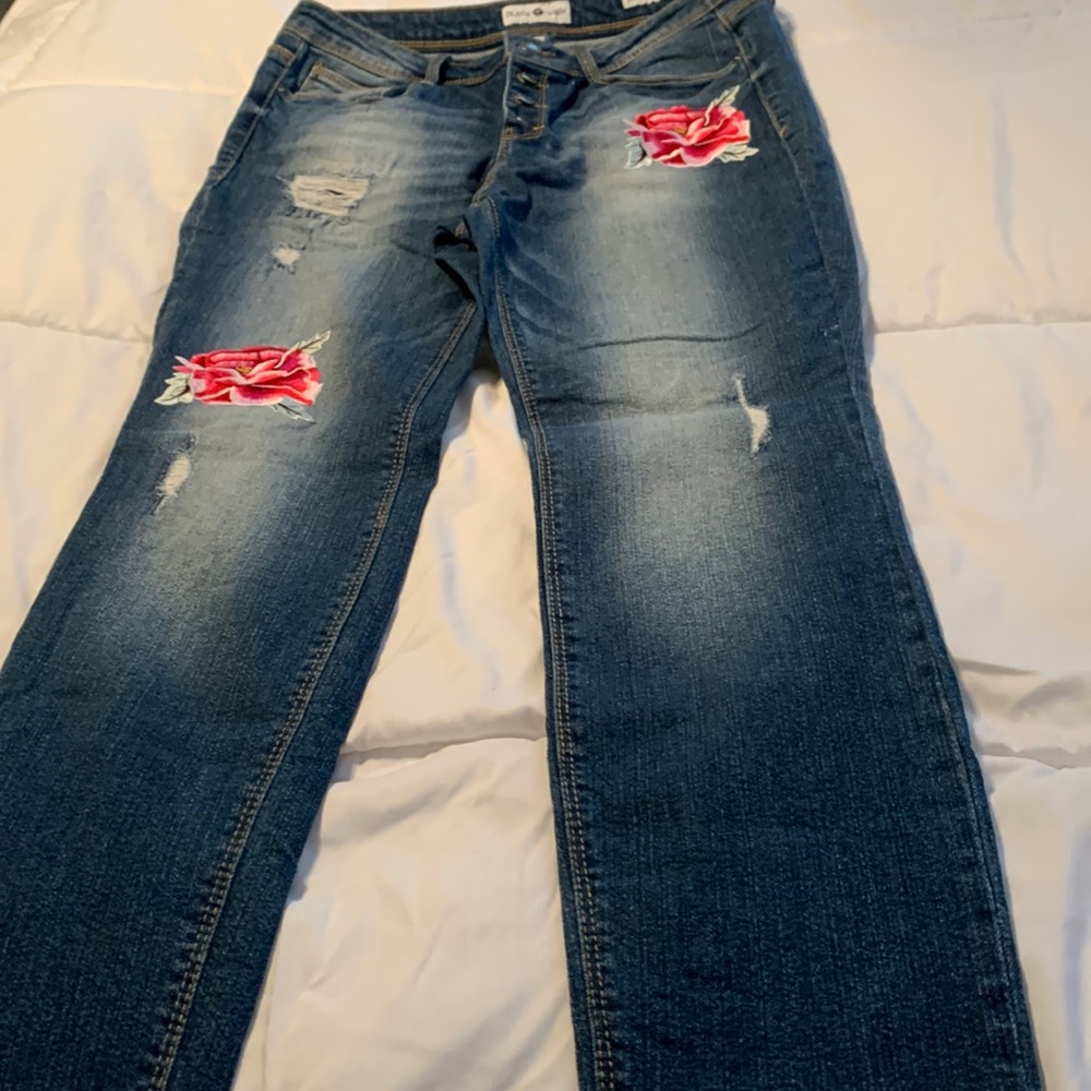 Junior size Jeans By Black Daisy